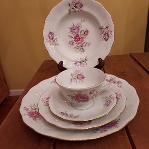 Favorina 5 piece dinnerware set